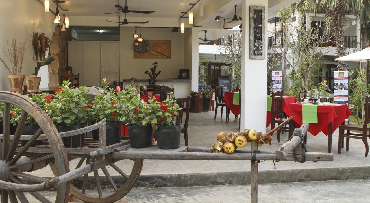 Hotel Blue Spring Boutique Siem Reap Esterno foto